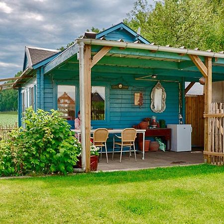 Artistiek Vakantiehuisje Гюлст Екстер'єр фото